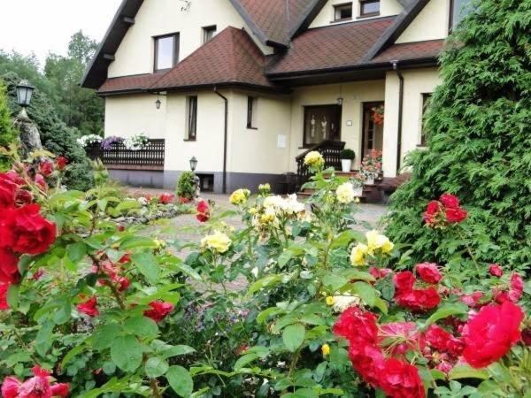 Skalny Apartamenty, Pokoje Ogrodzieniec Eksteriør bilde